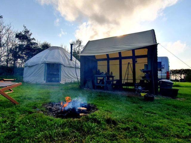 Mill Haven Place Glamping-Yurt 2 하버포드웨스트 외부 사진